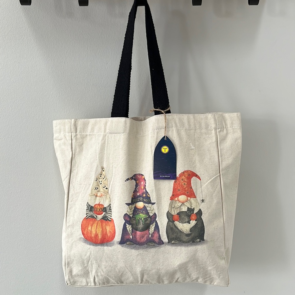 “Boo!” Gnome Reusable Tote - Picture 1 of 4